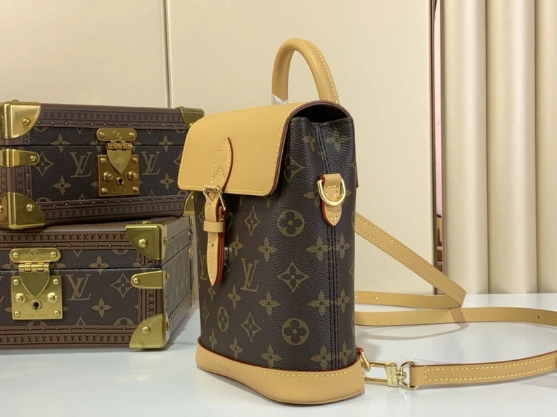 Compact LX Backpacks 723