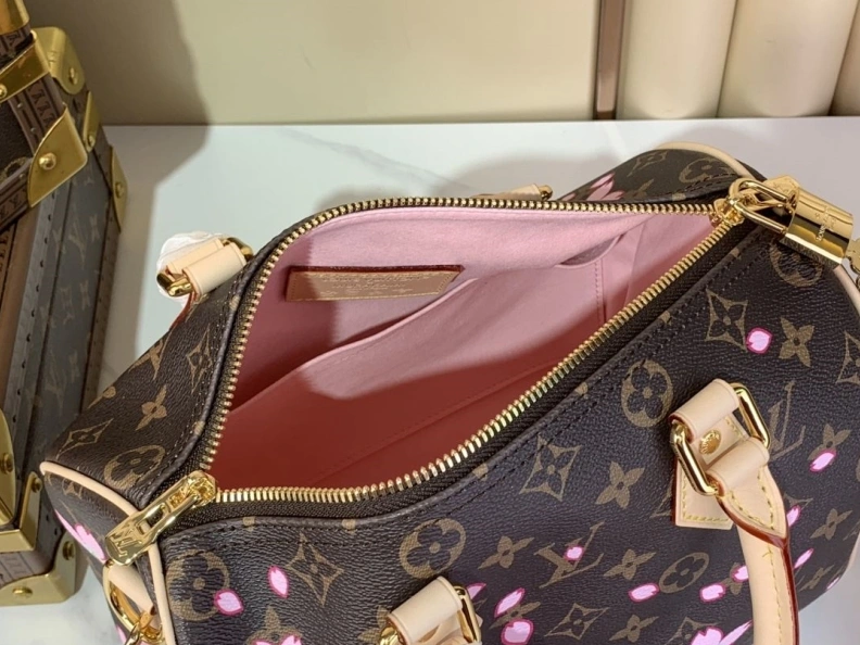 Reliable LX Speedy Bags 442