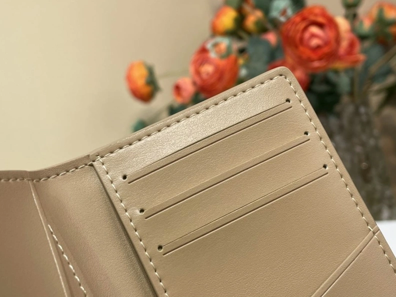 DailyWear LX Wallets 238
