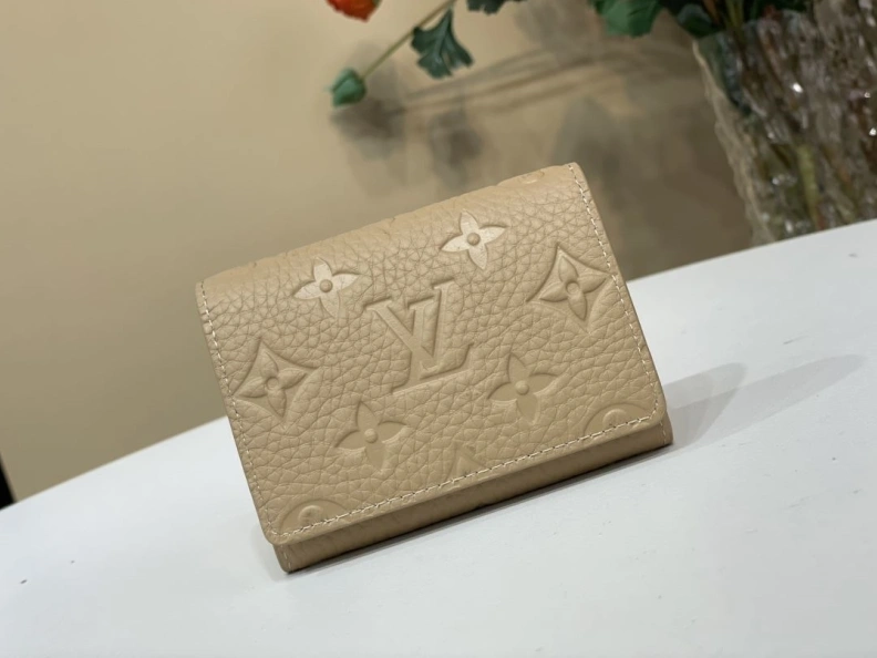 LX Wallets Soft 283