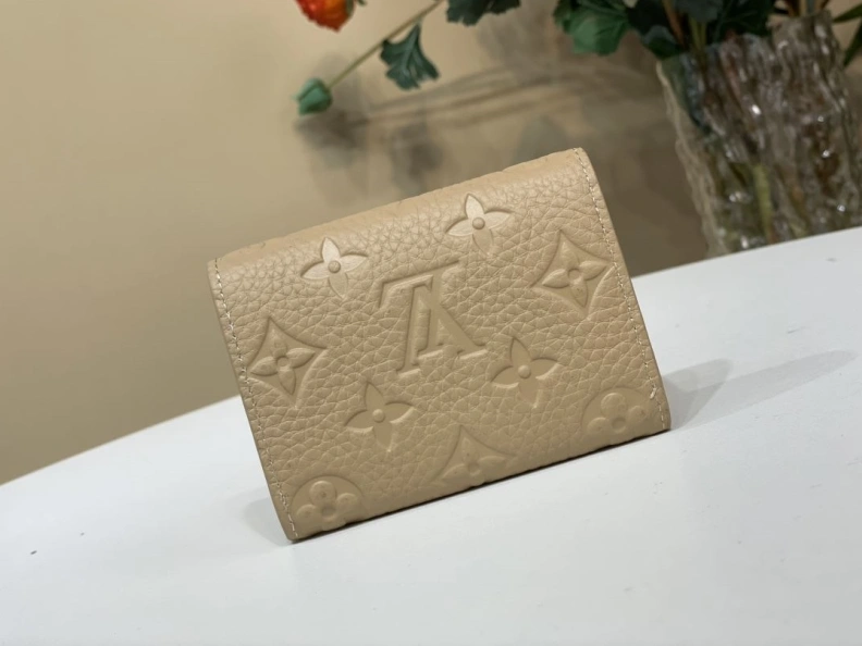 LX Wallets Soft 283