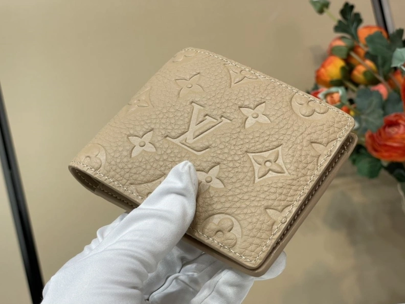 LX Wallets WellDesigned 231