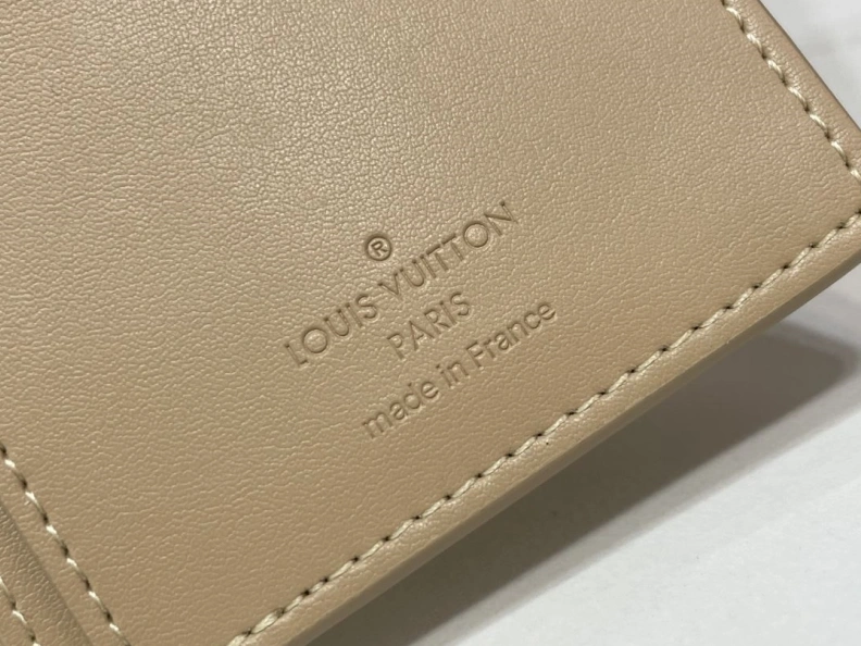 LX Wallets Bold 219