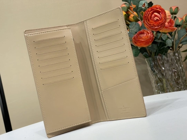 LX Wallets Bold 219