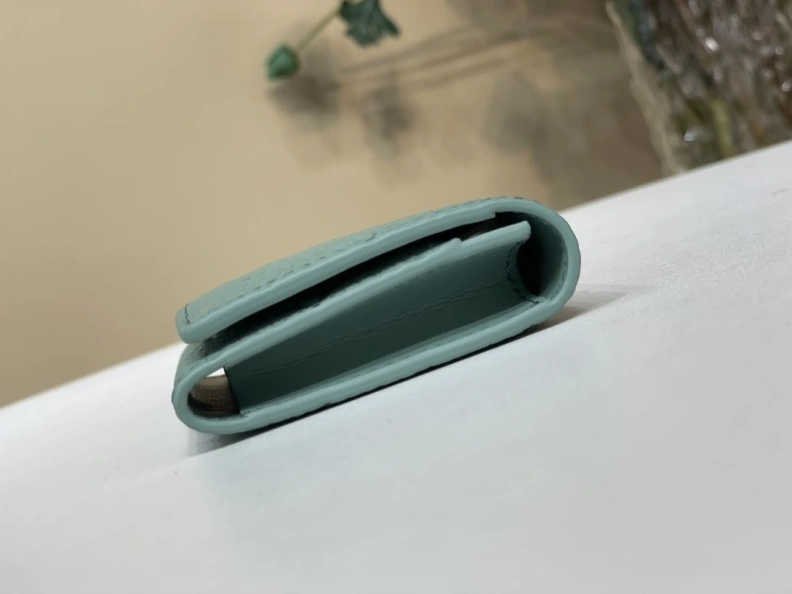 LX Wallets Reliable 257