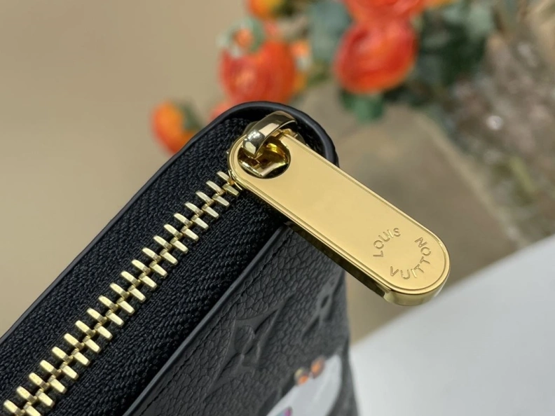 Affordable LX Wallets 208
