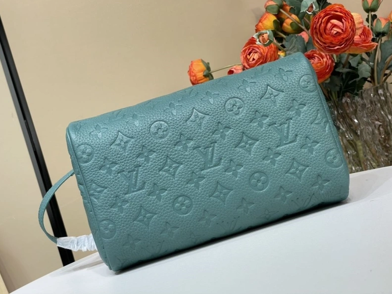 LX Cosmetic Bags Modern 585