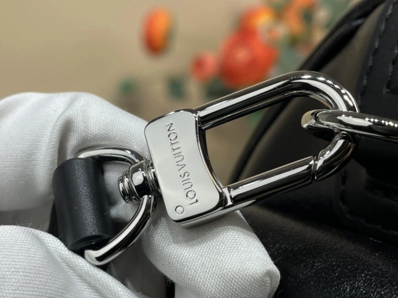 Stylish LX Top Handle Bags 388