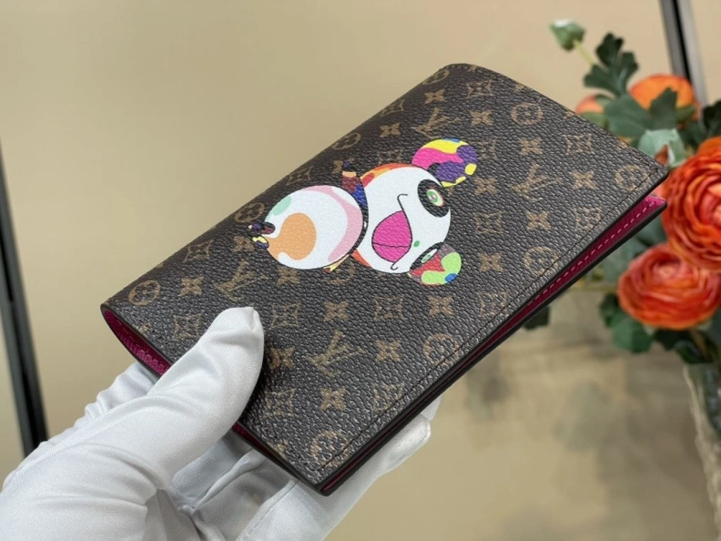 LX Wallets Sophisticated 242