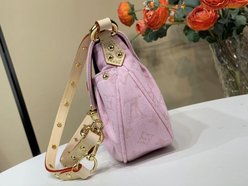 EyeCatching LX Satchel Bags 558