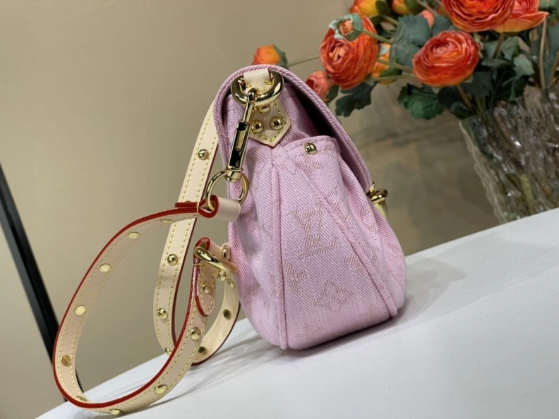 EyeCatching LX Satchel Bags 558