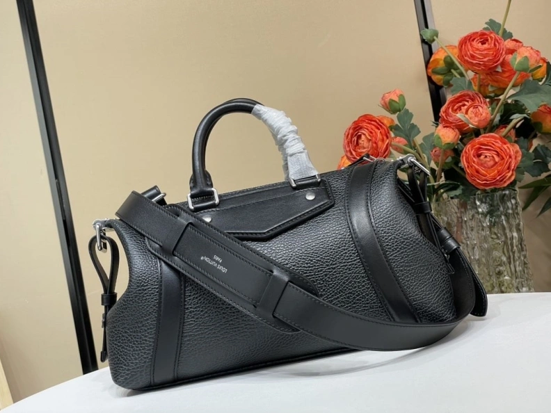 Fashionable LX Travel Bags 271