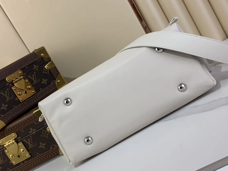LX Satchel Bags Refined 553