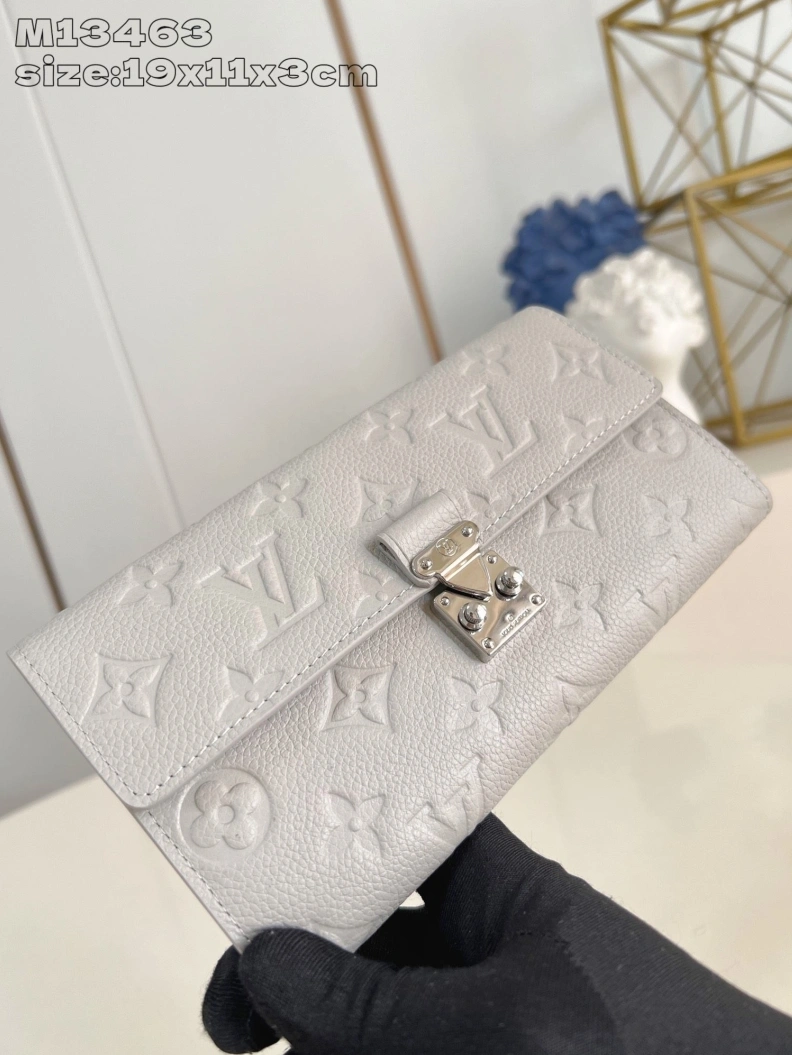 LX Wallets Functional 206