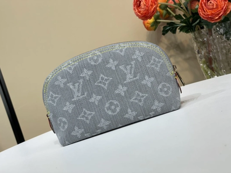 LX Clutch Bags StreetReady 592
