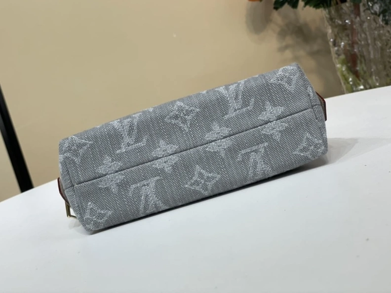 LX Clutch Bags StreetReady 592
