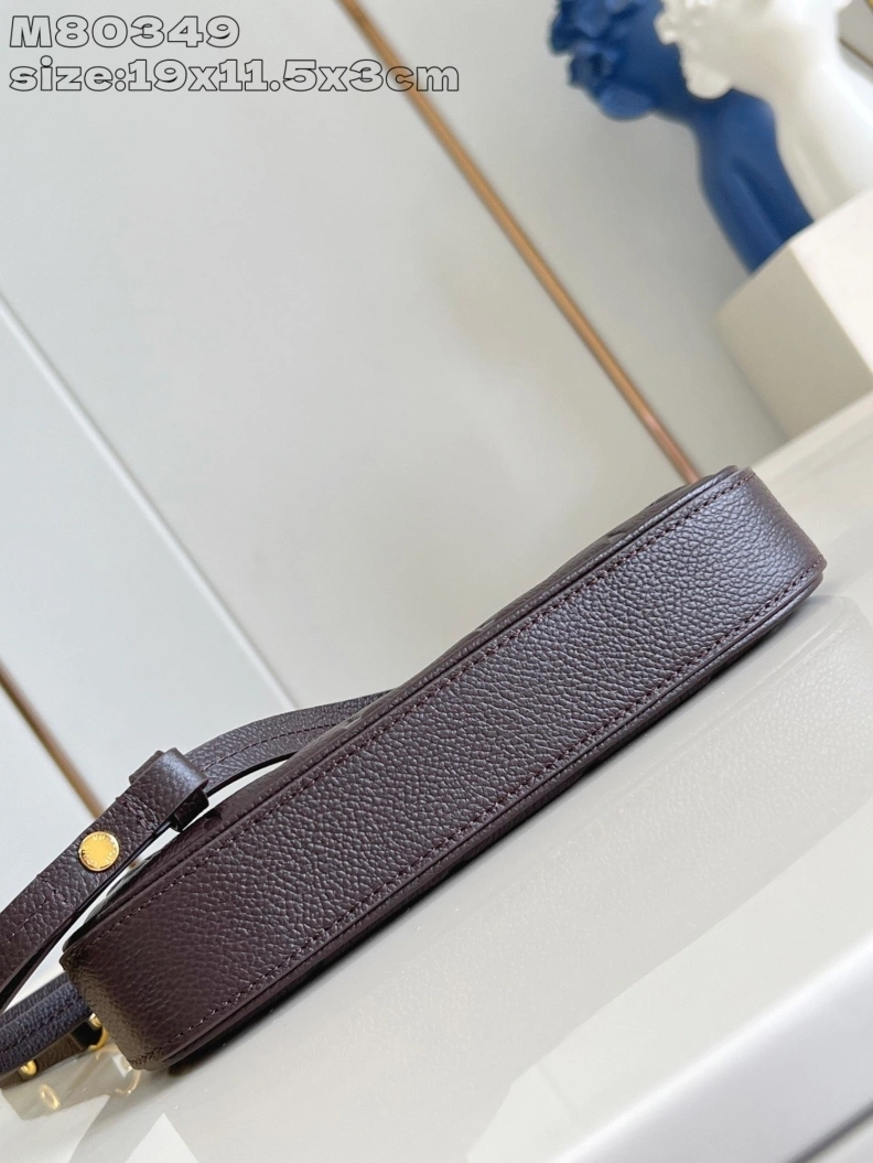 LX Satchel Bags Comfortable 560