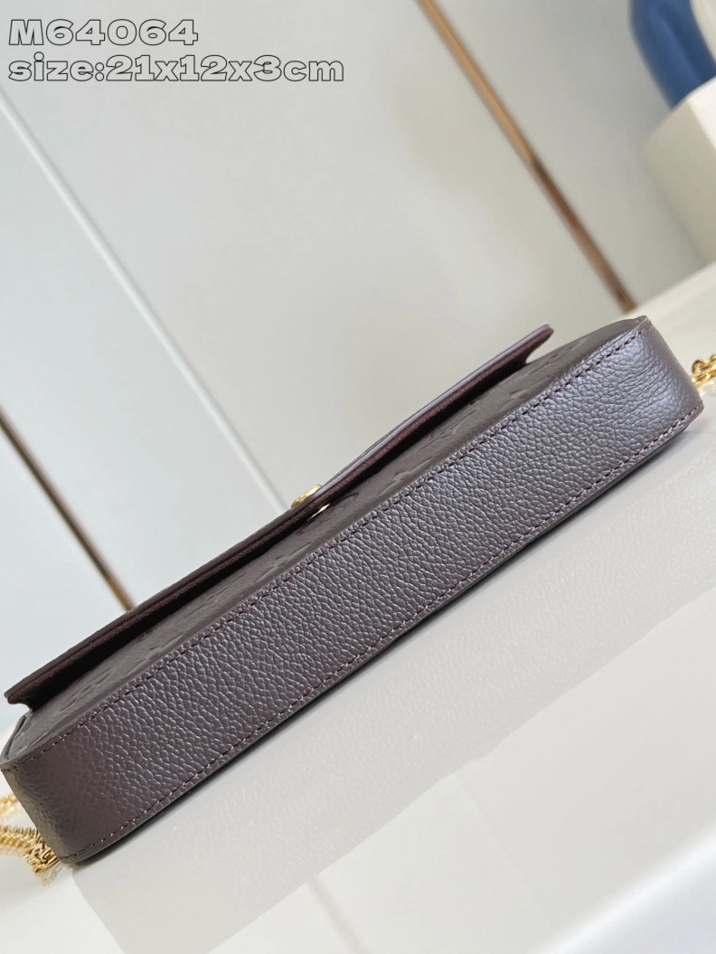 Trendy LX Satchel Bags 538