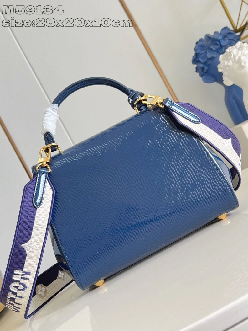 Cozy LX Top Handle Bags 394