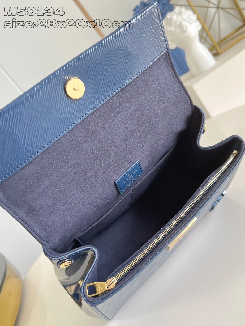 Cozy LX Top Handle Bags 394