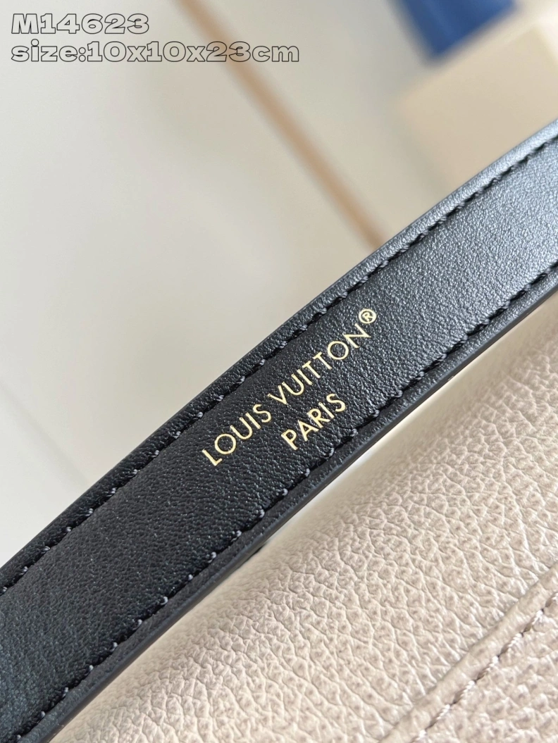 LX Top Handle Bags Functional 377
