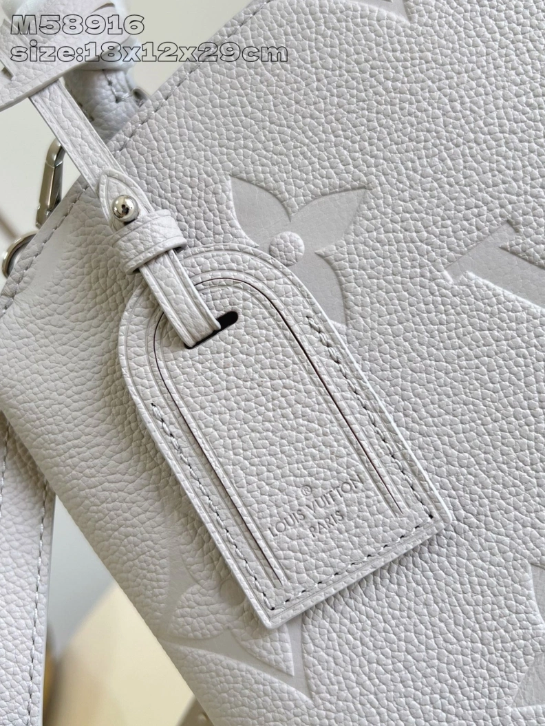 Comfortable LX Top Handle Bags 373