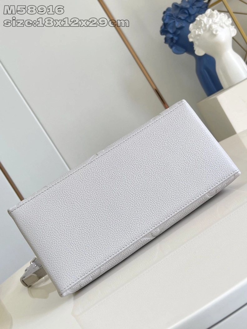 Comfortable LX Top Handle Bags 373