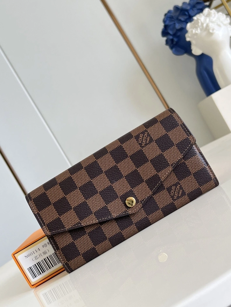 Reliable LX Wallets 197