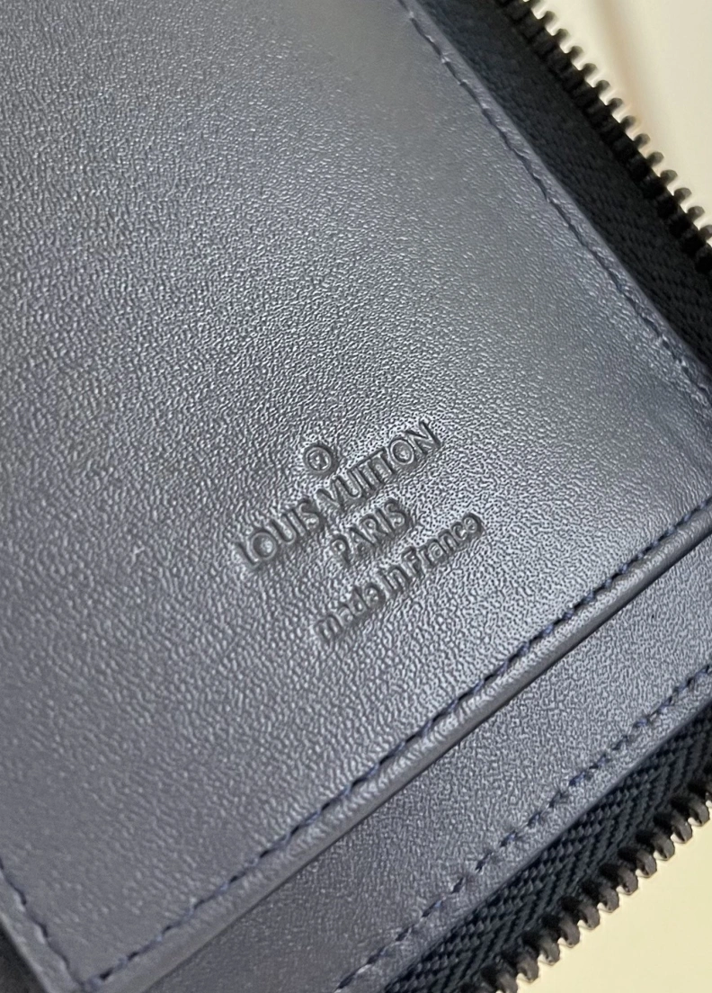 LX Wallets Sleek 236