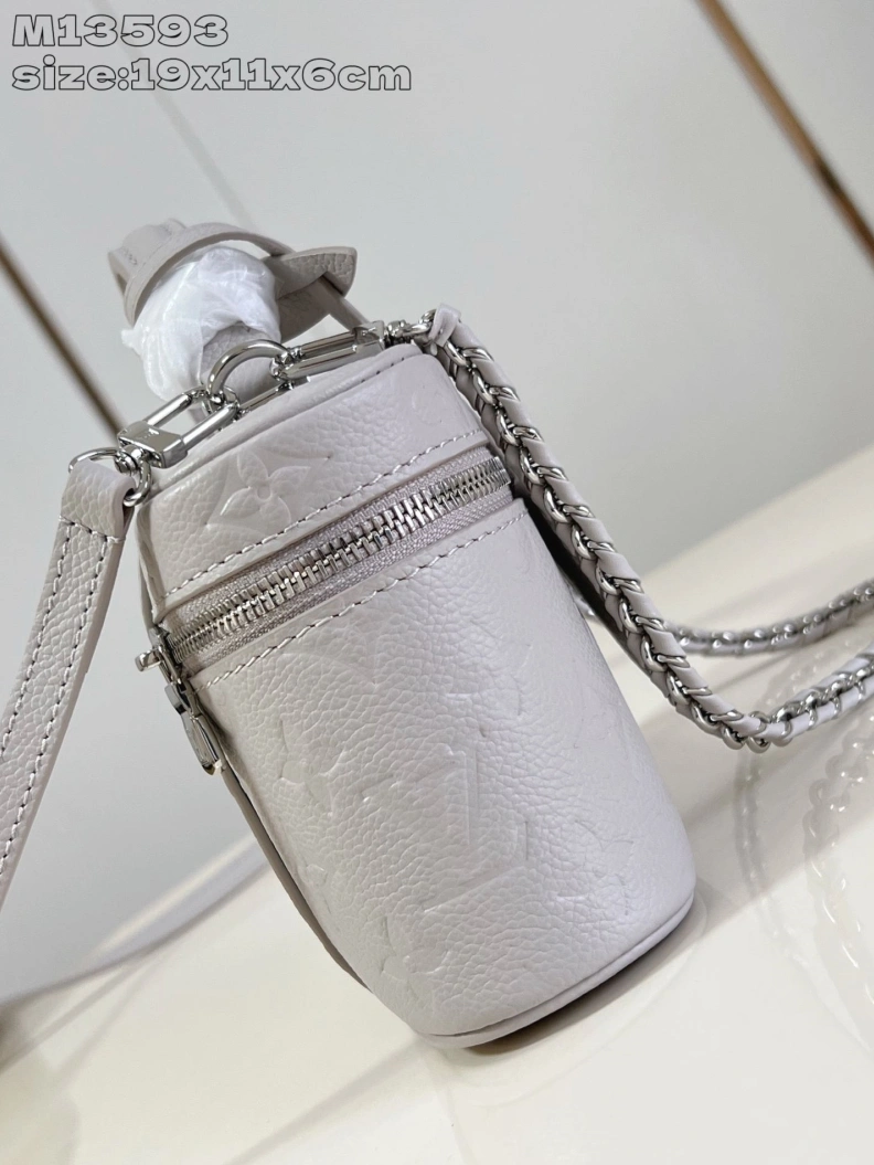 ModernLook LX Cosmetic Bags 576