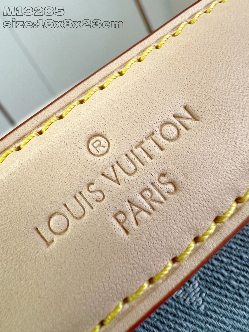 LX Box Bags Timeless 675