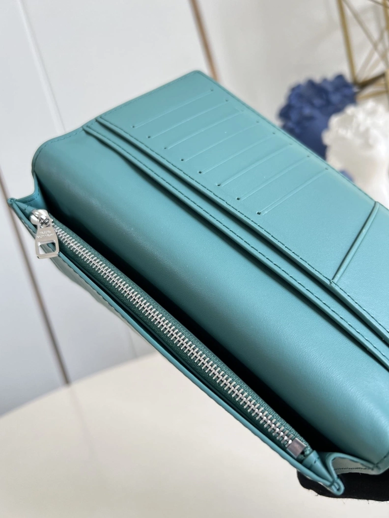LX Wallets Unique 188