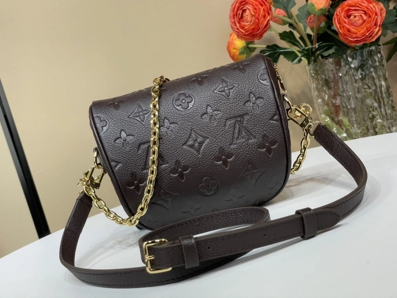 Classic LX Satchel Bags 527