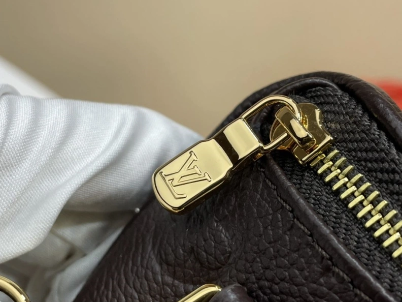 Classic LX Satchel Bags 527