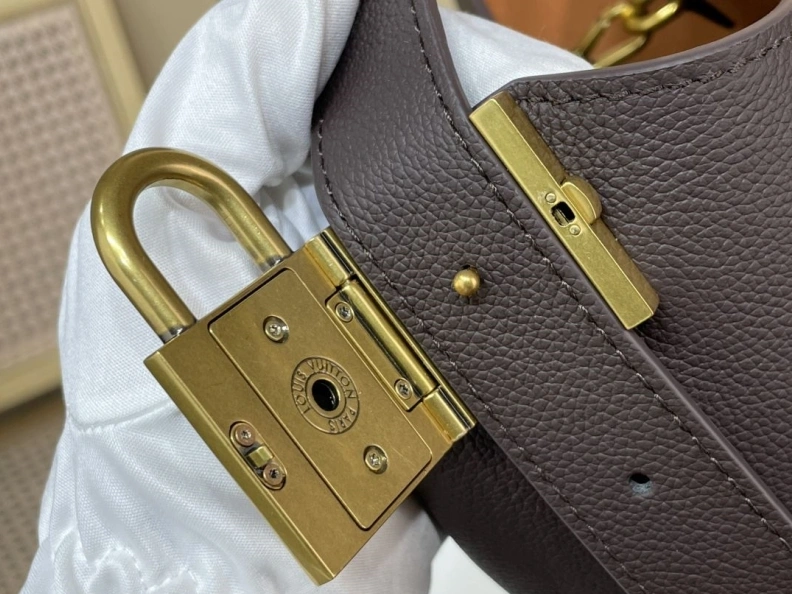 LX Top Handle Bags Practical 376