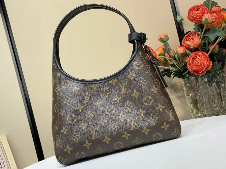 SportInspired LX Top Handle Bags 372