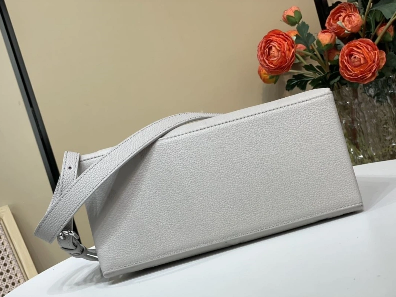 LX Top Handle Bags StreetReady 374