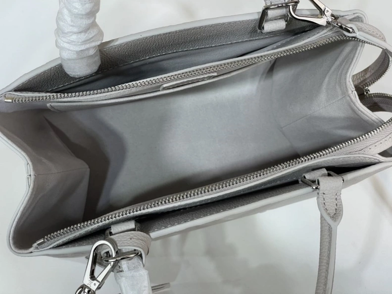 LX Top Handle Bags StreetReady 374