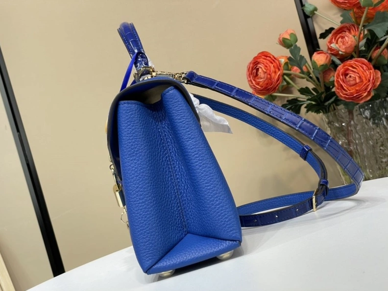 Breathable LX Top Handle Bags 368