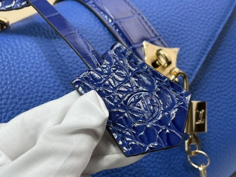 Breathable LX Top Handle Bags 368