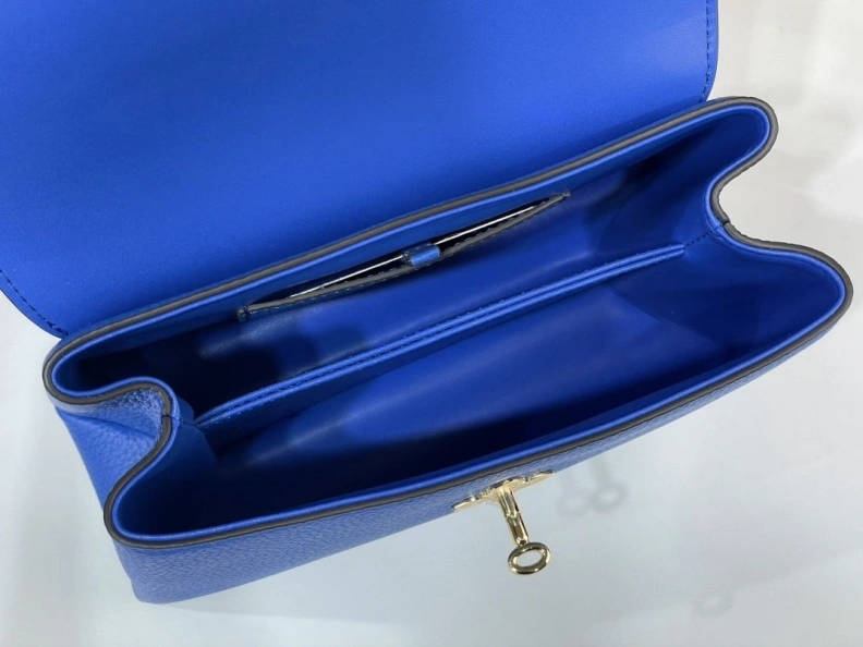 Breathable LX Top Handle Bags 368