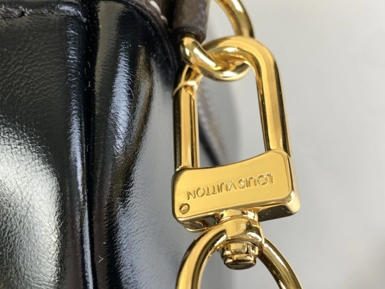 LX Top Handle Bags Efficient 375