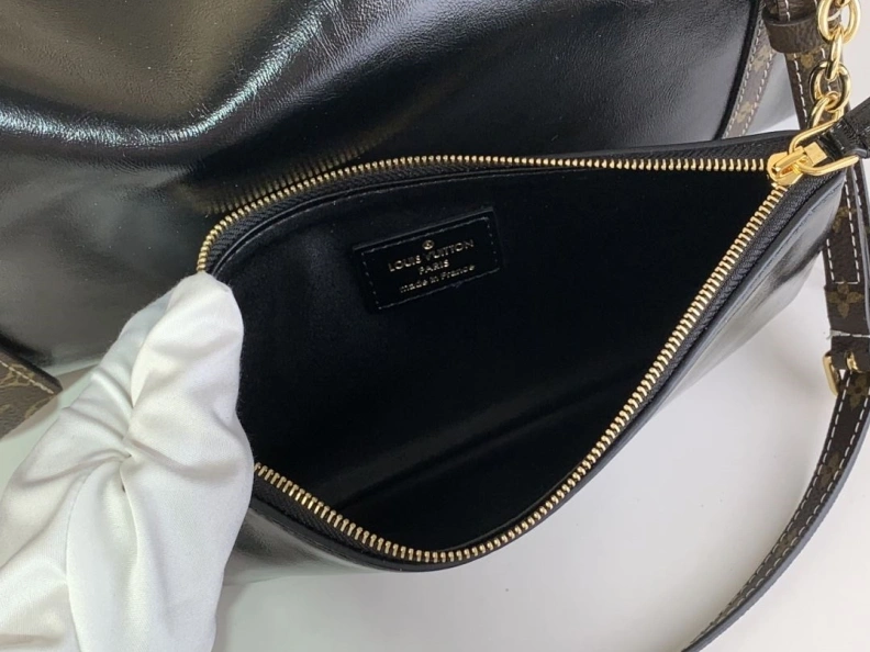 LX Top Handle Bags Efficient 375