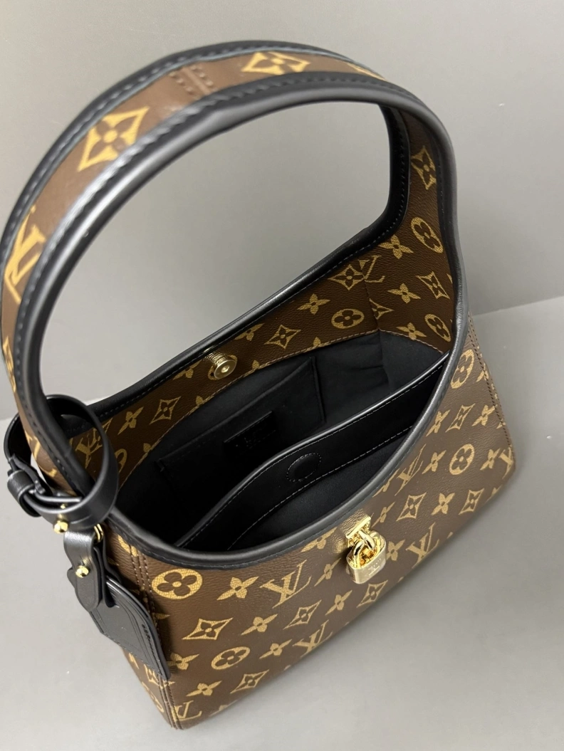 Fashionable LX Top Handle Bags 354