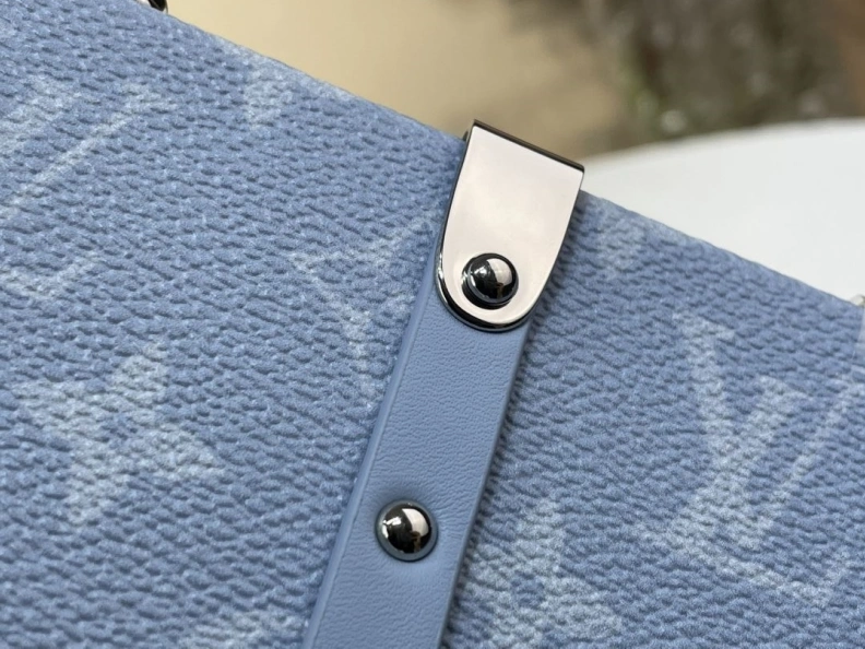 HighQuality LX Box Bags 686
