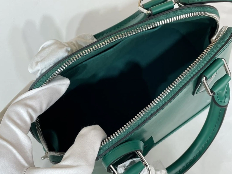 Elegant LX Top Handle Bags 406