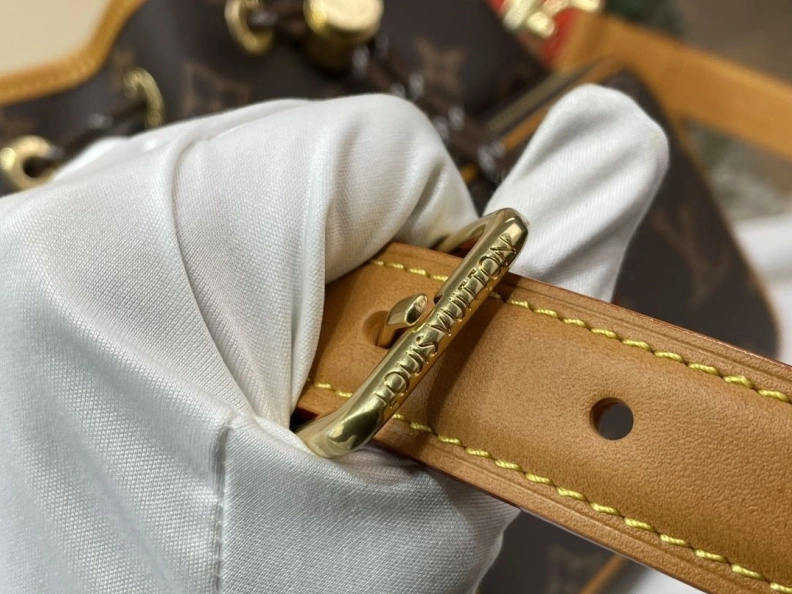 Efficient LX Satchel Bags 508