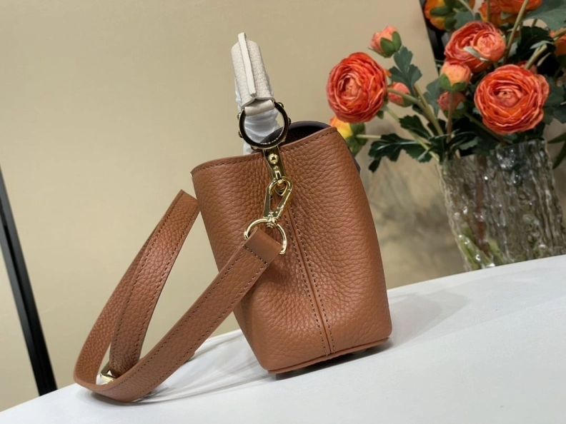 Resilient LX Caxucines Bags 618
