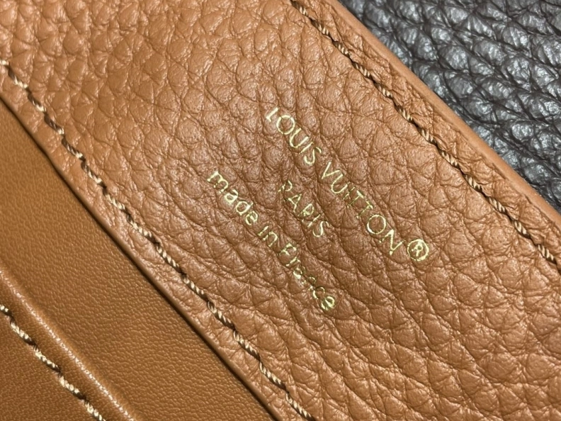 Resilient LX Caxucines Bags 618