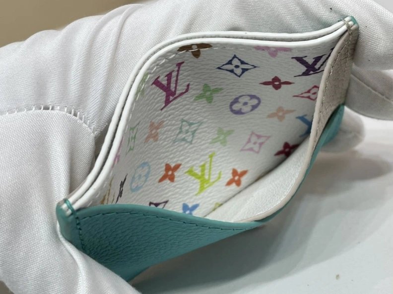 Breathable LX Wallets 198